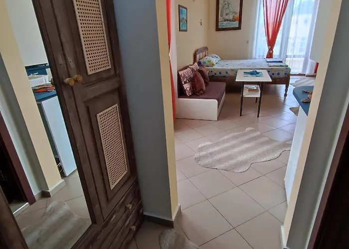 - студио в кв сарафово с морски изглед Burgas